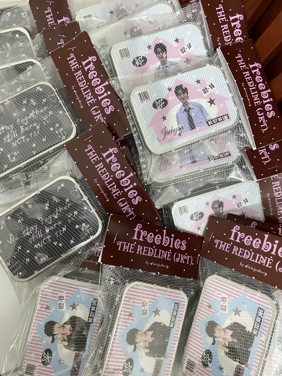 minjaeluvvj's tweet photo. 𐙚 ̊. FREEBIES THE REDLINDE [JKT]
      ⤷ by @minjaeluvvj 

★ lim qty
★ rt &amp; likes are appreciated ˃ ᵕ ˂ 

⤷ kindly tag me if you get the freebies ! >_< ˎˊ˗ see u🙆‍♀️🤍

#NCT127 #THE_REDLINE #NCT127_5TH_NEOCITY_THE_REDLINE https://t.co/SSH9PEXEOl