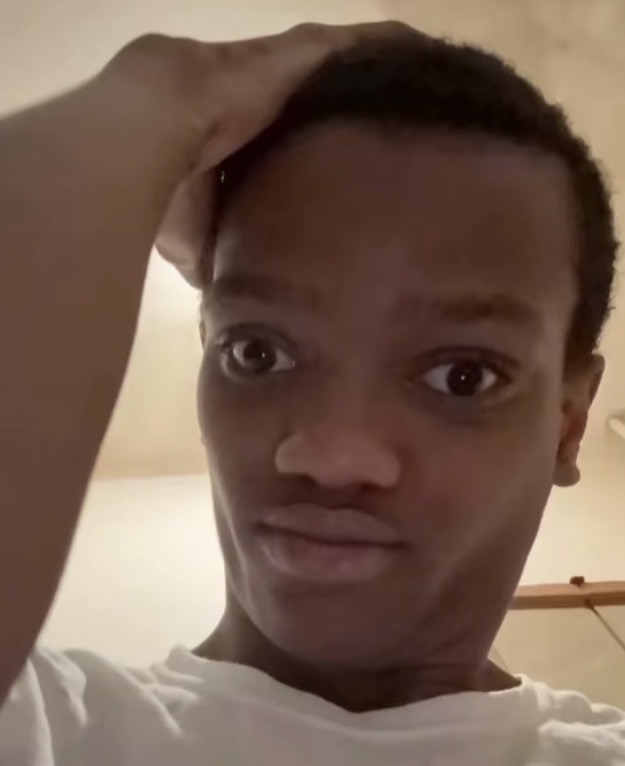 callupbarbie's tweet photo. posting about jermajesty finally liking that one darkskin girl he follows post and celebrating that, was one of the most painfully desperate things anybody could’ve posted about that man. https://t.co/IKFmqBKEFQ