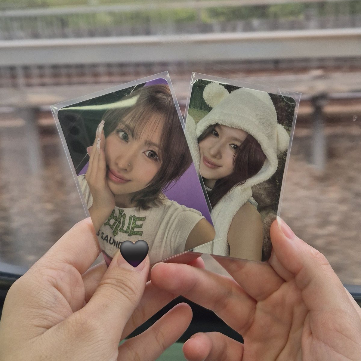 nominaissance's tweet photo. feliz aniversário minha amiga @tae_iz 🦋 que sua vida se encha de saúde, descanso e sucesso! sou feliz por ter te conhecido nas ruas da barra funda (obrigada por tudo jype twice) 사랑해요!! 💞 https://t.co/q1ImQLJqbw