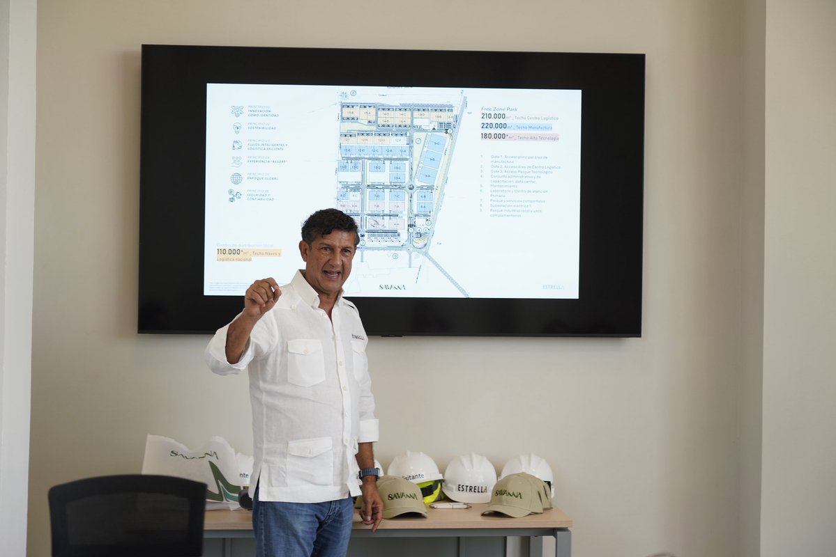 SanzLovaton's tweet photo. Pero diversificar hacia la tecnología global exige transformar nuestras capacidades. La automatización y la IA están redefiniendo la inversión. Un estudio de Analytica (2026) proyecta que esta expansión y diversificación demandará entre 28,000 y 42,000 nuevos perfiles técnicos y STEM.