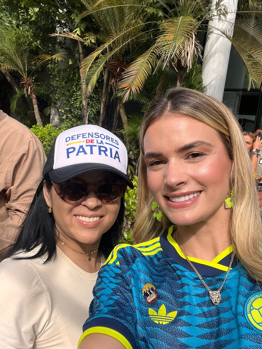 JorgeECastilloL's tweet photo. #SosPatriotica Tina una gran #Patriota necesita apoyo del tigre @ABDELAESPRIELLA @jrestrp @Supersalud @arlsura 

 @RachellTina una mujer colombiana, que padece un situación de salud compleja, NO estoy pidiendo un favor, solo pido el respeto por mi derecho a la salud.

Mi unica solicitud, es la continuidad de mi tratamiento de salud, el cual debe ser garantizado por : @ARL SURA; entidad que  sin justa causa niega mi tratamiento de salud, a pesar de que ellos mismos han reconocido mi precaria condición, como consecuencia de un accidente laboral, hace más de 15 años, y del cual existen pruebas científicas  que determinan un deterioro cognitivo leve evidente.

Mi petición  es simple pero contundente : que no se interrumpan la continuidad en los tratamientos   Y seguimientos ordenados por  siquiatría 

Mis recursos económicos son insuficientes para asumir  los costos de la atención que necesito para continuar con mis tratamientos  y medicamentos  para evitar un impacto mayor al deterioro cognitivo leve . 

Es por esto que hoy hago un llamado público, pero respetuoso a nuestra @Corte Constitucional, al @Ministerio de Salud y al presidente de la república, @Abelardo de la Espriella, para que mi voz sea escuchada y den el el tratamiento médico que me están negando.

🙏 Por favor, conozcan mi caso.
🙏 Ayúdenme a lograr que mi tratamiento tenga continuidad y retrasar los impactos a la memoria . 
🙏 No permitan que mi derecho a la salud  se desconozca y que los perjuicios sean ireversibles 

Detrás de este  expediente hay una mujer cabeza de familia, que sufre
Debajo de una decisión injusta, hay una vida vulnerable.
Y detrás de mi solicitud, hay alguien que simplemente quiere continuar su tratamiento y recuperar su salud.

¡NO PIDO PRIVILEGIOS!                     PIDO QUE SE RESPETEN MIS DERECHOS. 

#DerechoALaSalud #ContinuidadDelTratamiento #AccidenteLaboral #ARL #JusticiaAlServicioDelPueblo