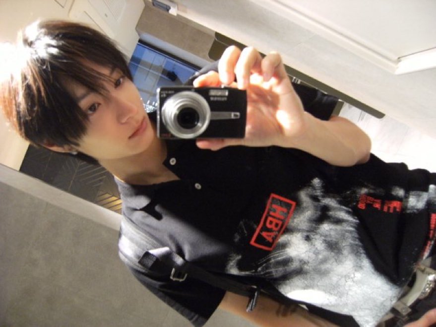 juwangcentil's tweet photo. you look so cool i wanna die https://t.co/3oii3BdBdo