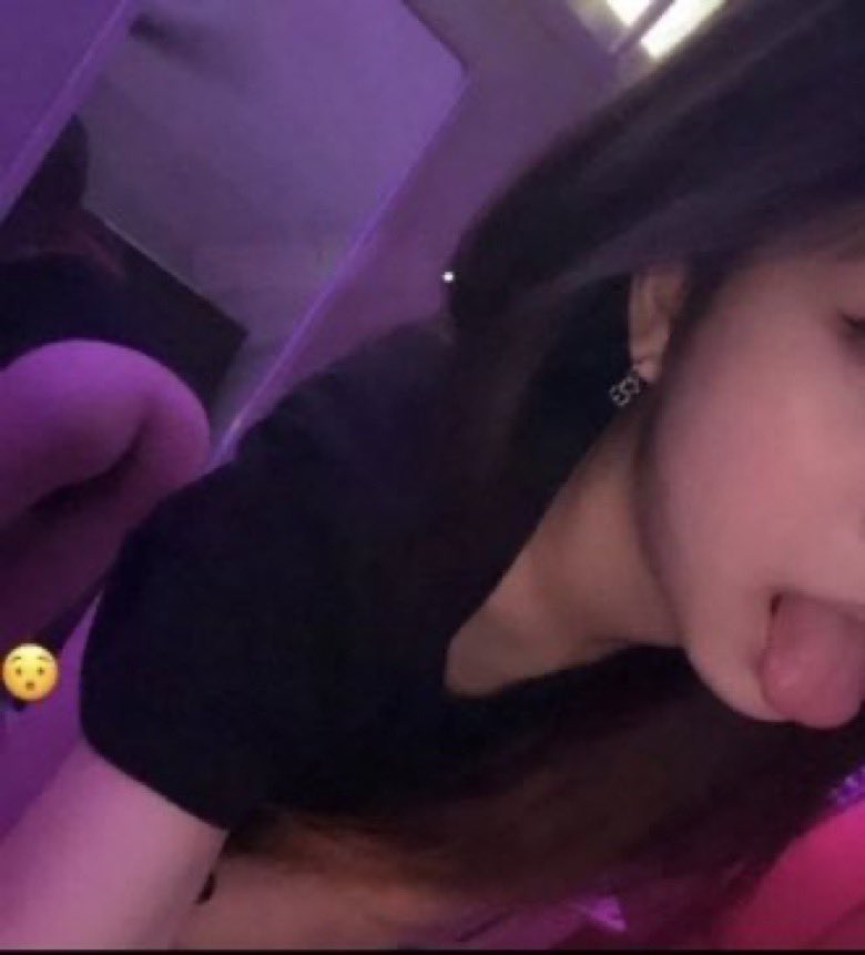 LisaAlvare18299's tweet photo. 2枚目はコメント欄だよ♡ https://t.co/vhjGqdvl9p