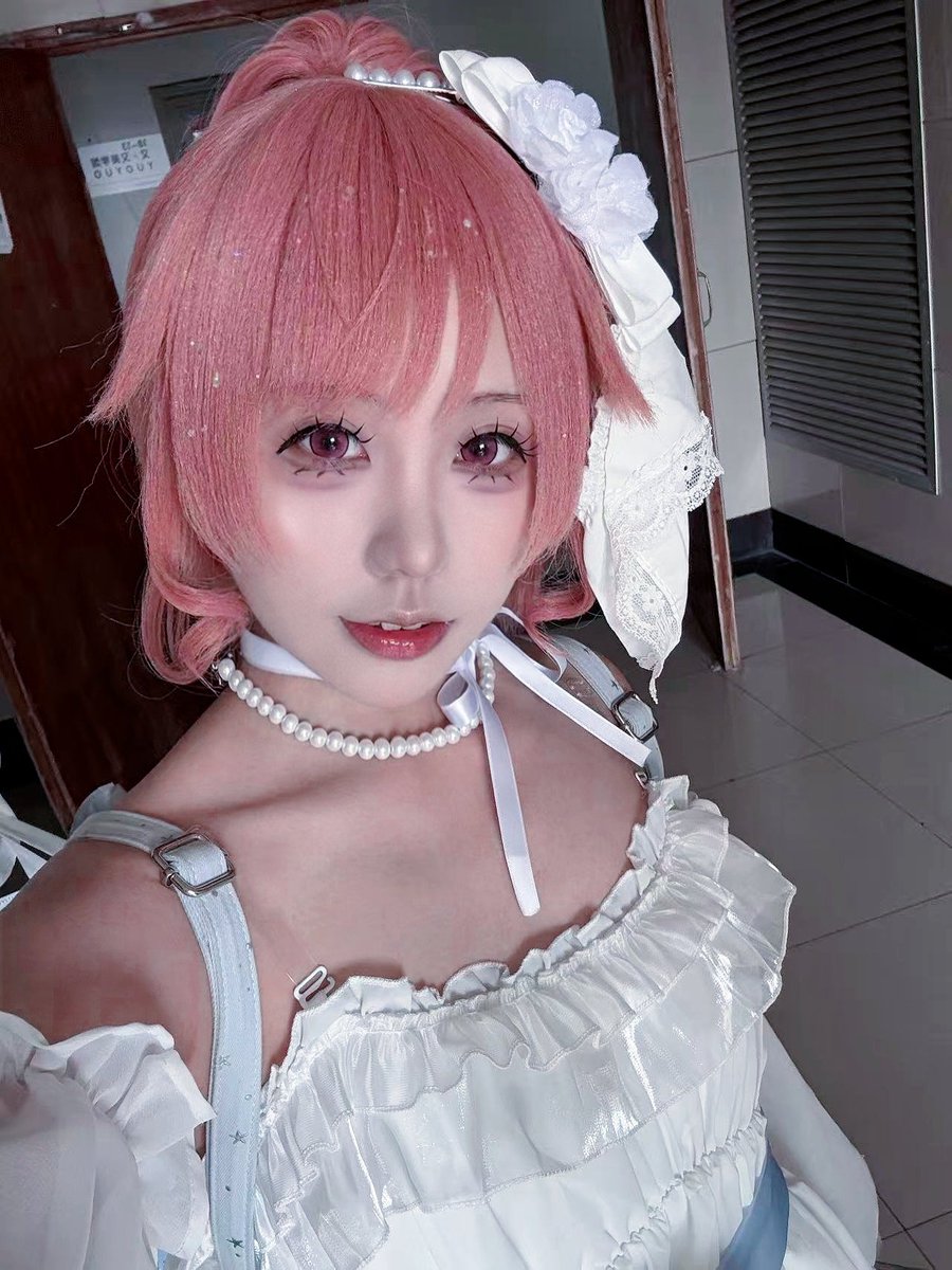 akai99no88's tweet photo. 婚混对的对的＃prsk_cos ＃桃井愛莉 #cosplayㅤㅤㅤㅤㅤㅤㅤ https://t.co/3c2egZ1l48