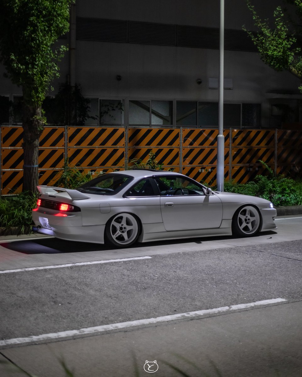 tomocat_works's tweet photo. ようやく前後ホイール揃いました☝️

Desmond Rega Master Evo2

F.18×9.5 +22
R.18×10.5 +15

普段履き用で揃えたけどカッコよすぎて死んだ😂 https://t.co/e78o0nDQ5E