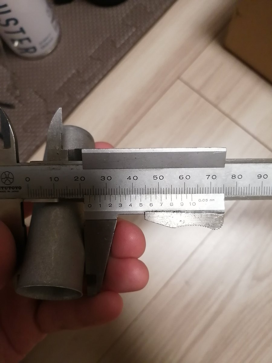 SEN12_'s tweet photo. あまり精度は高くなさそう
向きによっては0.2mmくらい太い
内径23.8mmくらいのコラムには合いそう https://t.co/Yj6JSxwFPG