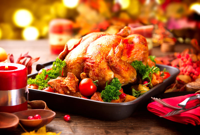 CarlineForxtq's tweet photo. Festivo Fin de Ao! Nuestro menú especial de cenas navideas ya está listo: pavo jugoso, postres dulces y vinos selectos, ven a disfrutar de una noche inolvidable con tus seres queridos! https://t.co/UNFwNyNQF6
