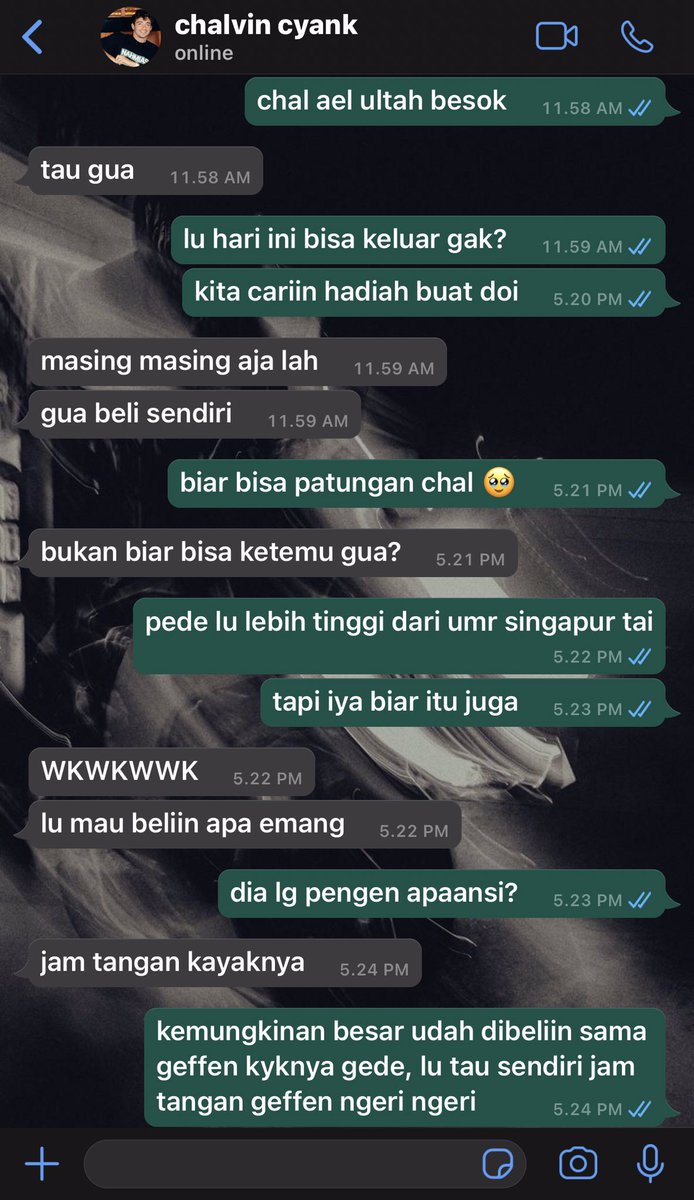 haigladys's tweet photo. saichal edisi udah putus tapi harus tetep rayain ulang tahun mikael :)

#charlos one tweet au. https://t.co/qMrOr75G15