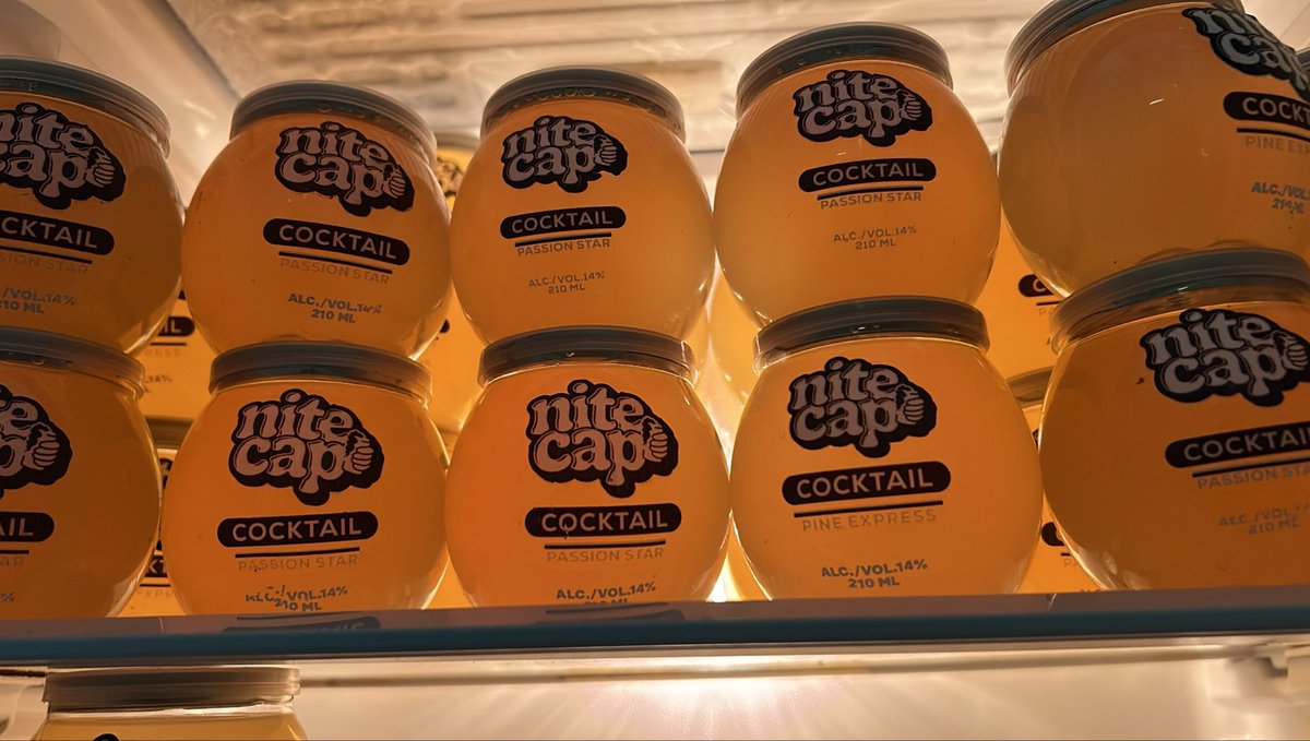 laoluonifade's tweet photo. better than a buzzball @nitecapcocktail https://t.co/RpMNESrlg7