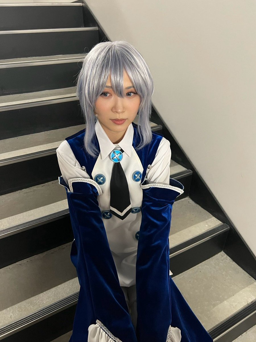 Karin_T_0722's tweet photo. ミュージカル「PandoraHearts」
無事に初日の幕が開きました！
楽しかった！！ありがとうございました！
ここからみんなで最後まで駆け抜けていきたいと思います！
1年ぶりにエコちゃんとして舞台に立てて嬉しかった。明日からも頑張るぞ。
エコーですっ。🧸🦋
#パンミュ #パンドラハーツ #エコー https://t.co/NRQgDRrsv9