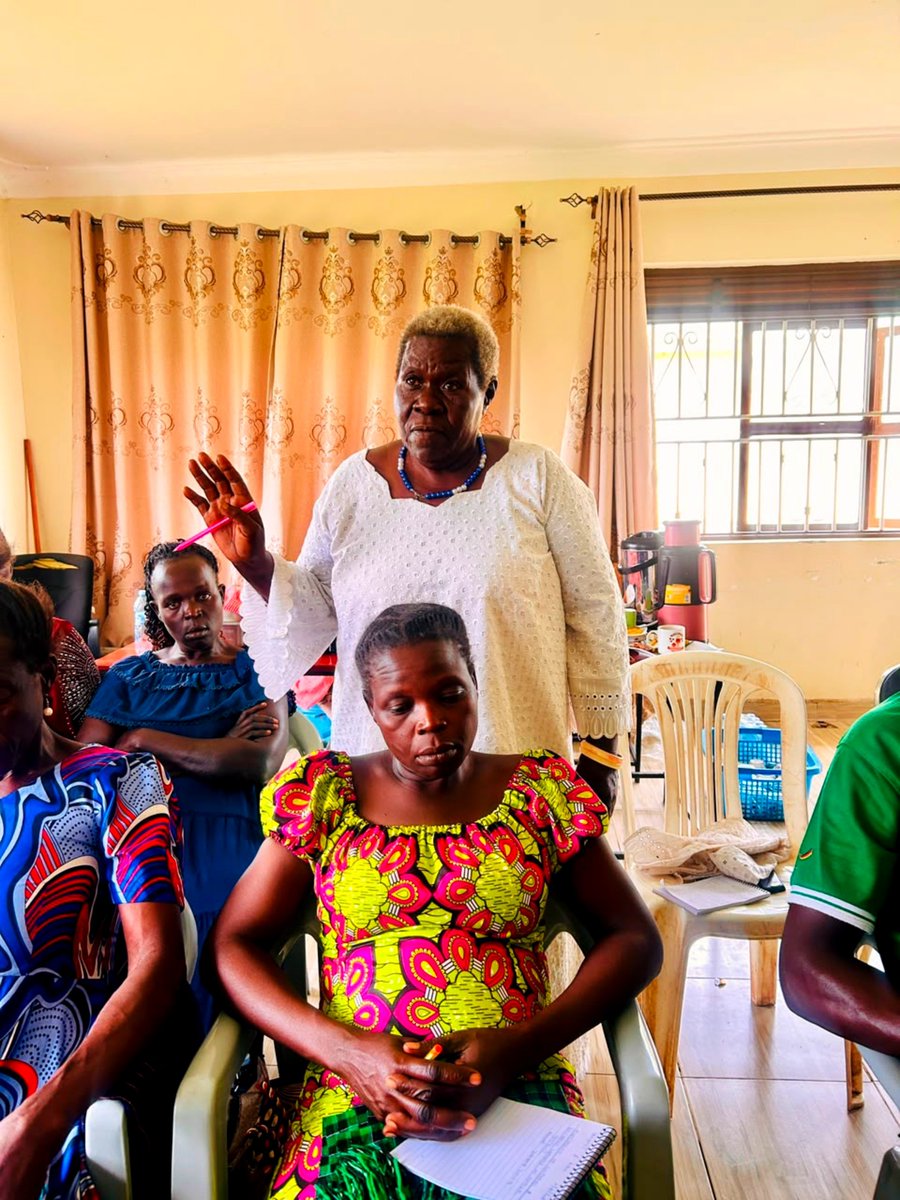 uwonet's tweet photo. Many women facing GBV and other forms of violence struggle to access timely and appropriate justice. Informal justice actors are often the first point of contact, yet challenges in referrals, follow-up, confidentiality and handling complex cases limit effective support.

To address these gaps, UWONET mentored cultural and religious leaders in Lamwo and Nwoya, strengthening their capacity to provide gender-responsive support, use the GBV Referral Pathway and connect survivors to appropriate services. @ADCinUganda

#AccessToJustice #GBVPrevention
