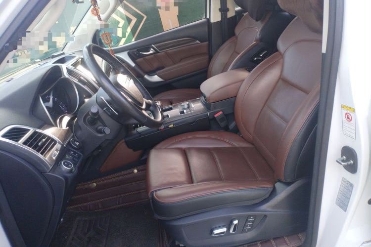 EdwinAmoako4's tweet photo. 2017 HAVAL H9 Prestige Edition 
4X4 7-Seater
2.0 Turbo Engine 
Gasoline (Petrol)
Push to start
Cruise control 
Heated side mirrors
Front parking Sensors 
Automatic headlights 
Cost and shipping to Tema(CIF): 270,000 cedis https://t.co/TFeCBI1Gcj