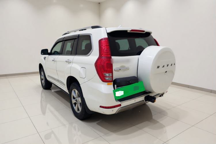 EdwinAmoako4's tweet photo. 2017 HAVAL H9 Prestige Edition 
4X4 7-Seater
2.0 Turbo Engine 
Gasoline (Petrol)
Push to start
Cruise control 
Heated side mirrors
Front parking Sensors 
Automatic headlights 
Cost and shipping to Tema(CIF): 270,000 cedis https://t.co/TFeCBI1Gcj