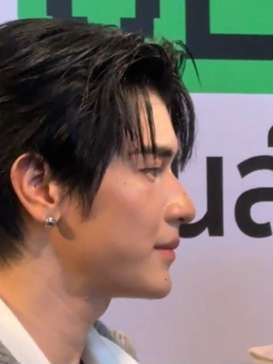 lookjunsgf's tweet photo. “yes, dear”      　      　    “can we go”                  
      　      　      　      　      “can we buy”
      　      　      　            　“can we visit”
      　      　      　      　      “can we eat”
      　      　      　      　      “can we kiss” https://t.co/DwqX4cLaR4