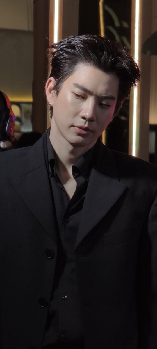 babybabe1991's tweet photo. เก๊กหล่อได้ 1 วินาที อะไรวะ 555555

OFFGUN JAMNIME MATSURI 2026
#ConanCase30THxOffGun
#ออฟกัน #OffGun https://t.co/lKEYLf6ILV