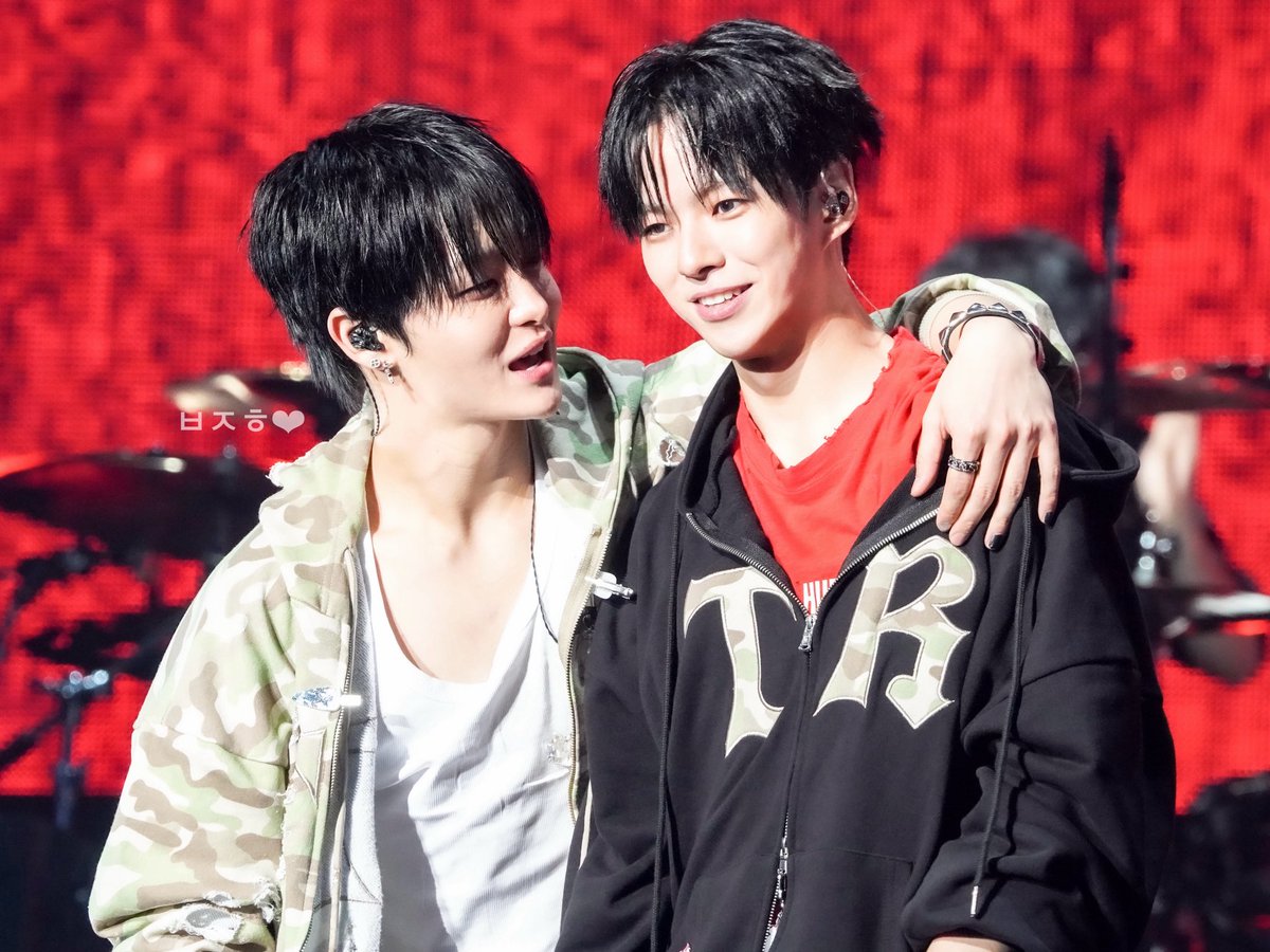 parkjihooni314's tweet photo. 260708 大阪 오사카
. ˚₊· ͟͟͞͞➳ ❤︎ ˃ᵕ˂
#트레저 #treasure #JIHOON #박지훈 
#지훈 #ジフン https://t.co/ae6ZaudyTn