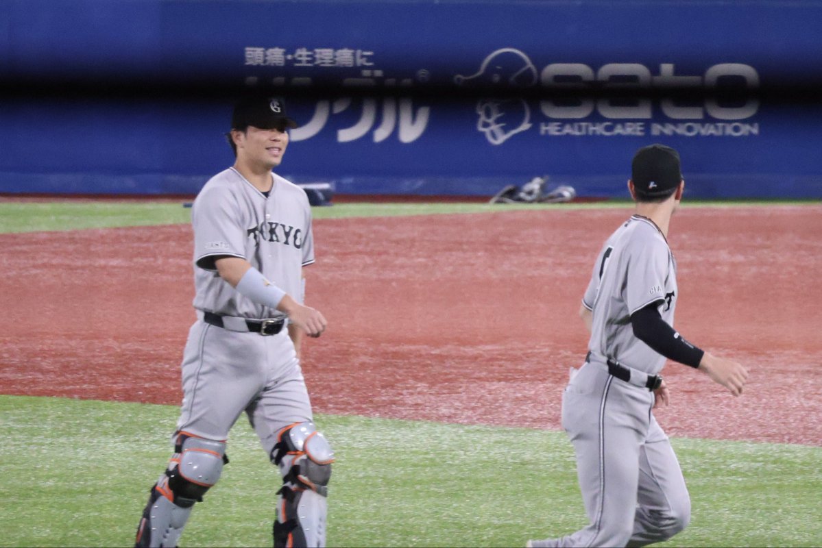 pinoas's tweet photo. 試合もだし、たくごーが仲良くおしゃべりしてたのに撮影ミスってそれも悲しみ🥲 https://t.co/KBGpyYA6gN