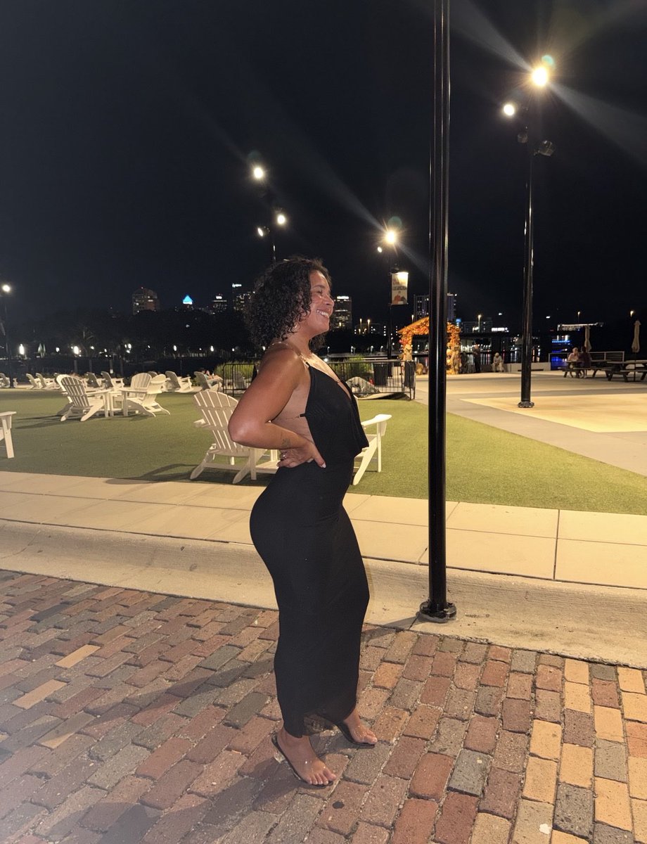 wildflowerbri's tweet photo. Forty Fit 🥳✨ https://t.co/rnEComDFnr