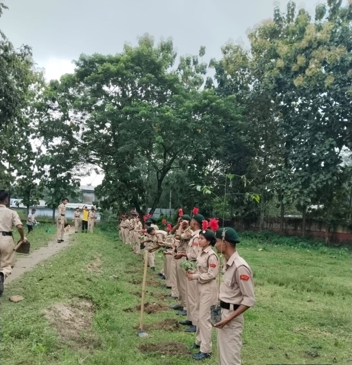 ncc_gp's tweet photo. Swachh Parv Harit Parv 
 On the occassion of Gandhi Jayanti, Cadets of MD University, Behali Degree College and KBR College, from 5 Assam Bn NCC carried out a Cleanliness Drive and tree plantation under the Ek Ped Maa Ke Naam and Yuva for Swachhata themes 
The Cadets of MD University planted Saplings in designated areas within the campus. 
The cadets of Behali Degree Colleges and KBR College  also carried an intensive cleanliness drive in public spaces. 
The message for a green future was conveyed to the society through the actions of the cadets.@nccner @HQ_DG_NCC