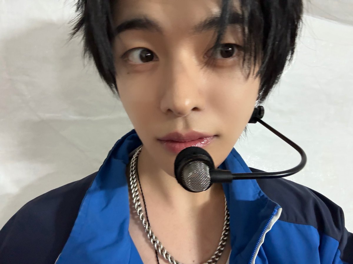 ALD1_official's tweet photo. 창원대 학생 분들 재밌게 즐겨주셔서 감사합니다 불러만 주신다면 또 올게요!! 💙

#ALPHADRIVEONE #ALD1
#알파드라이브원
#LEO #리오 https://t.co/6Vgmt2gJHg