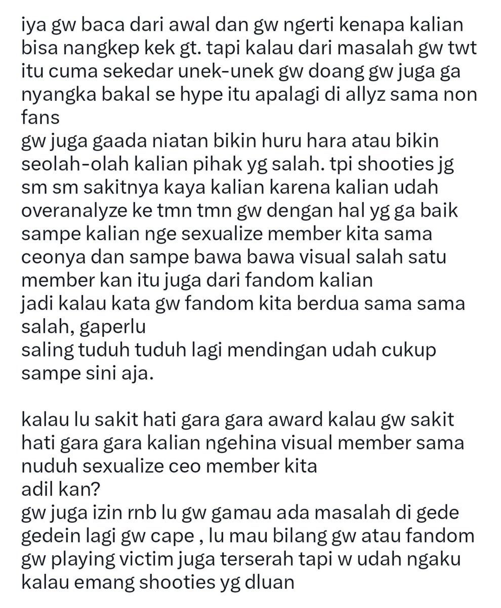 unjunely's tweet photo. kocak ngetik 30 menit lebih ngetik ga bermutu😹  izin rnb? silahkan rnb, masalah SA juga fandom gue nggak ada yg nyebokin kocak, ada kita nyebokin oknum itu kayak lu di cebokin tmn tmn lu? https://t.co/lXmWaucJnd