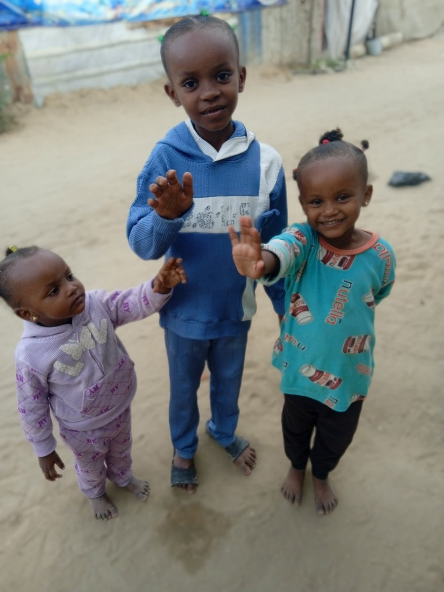 an_jmy40244's tweet photo. 💔 Watching my children go hungry is a pain no parent should have to experience.
We are simply asking for food, basic necessities, and a little support to get through these difficult days.
If you can’t donate, please share🙏😭https://t.co/4U9xyx6jtA https://t.co/qptWIyDvZ7