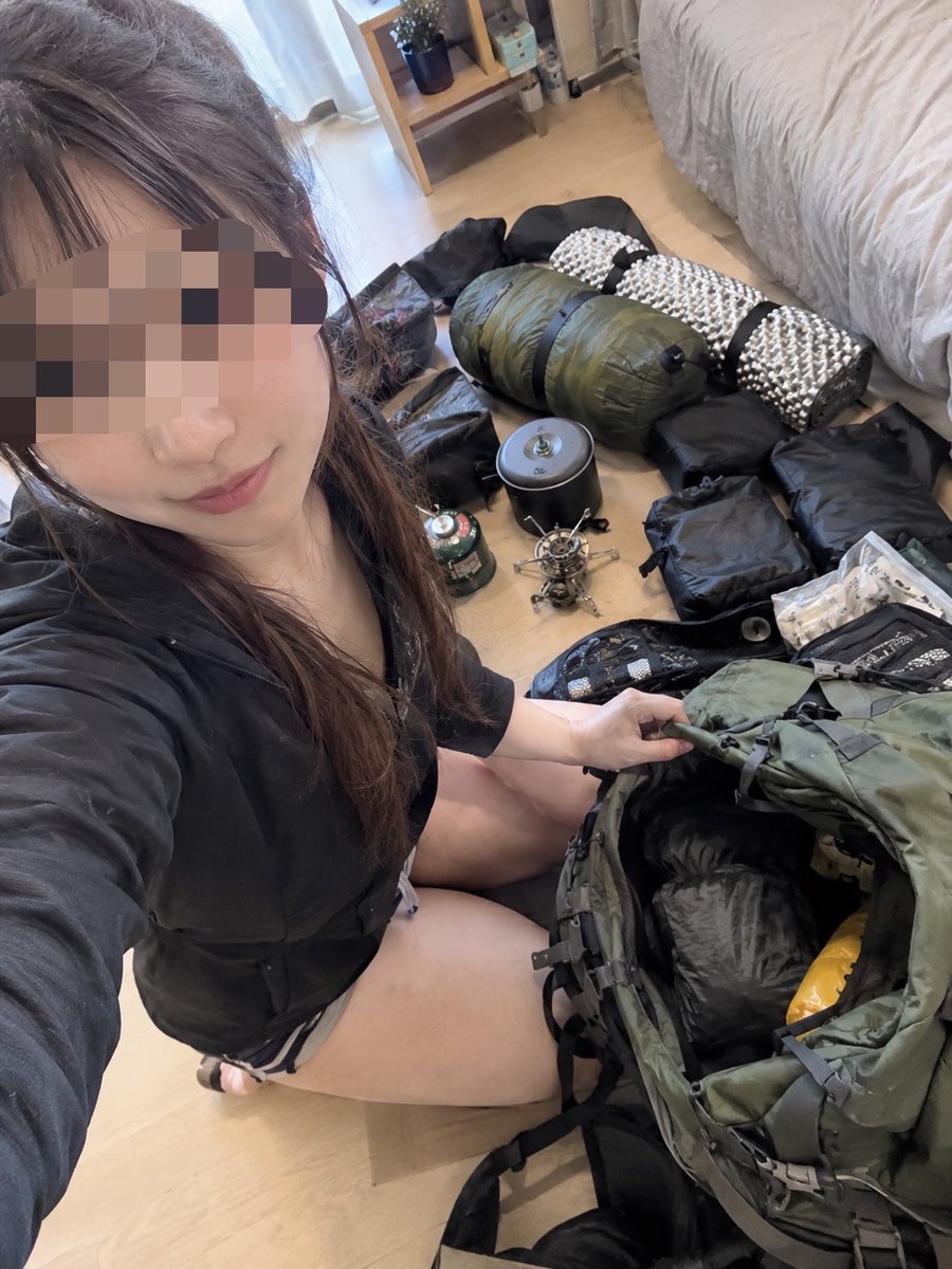 ayanocamp's tweet photo. みんな1週間おつかれさまでしたっ😌
山に行くための準備してるよ！
みんなは週末の予定は何かな❓ https://t.co/k9it4RRK2S