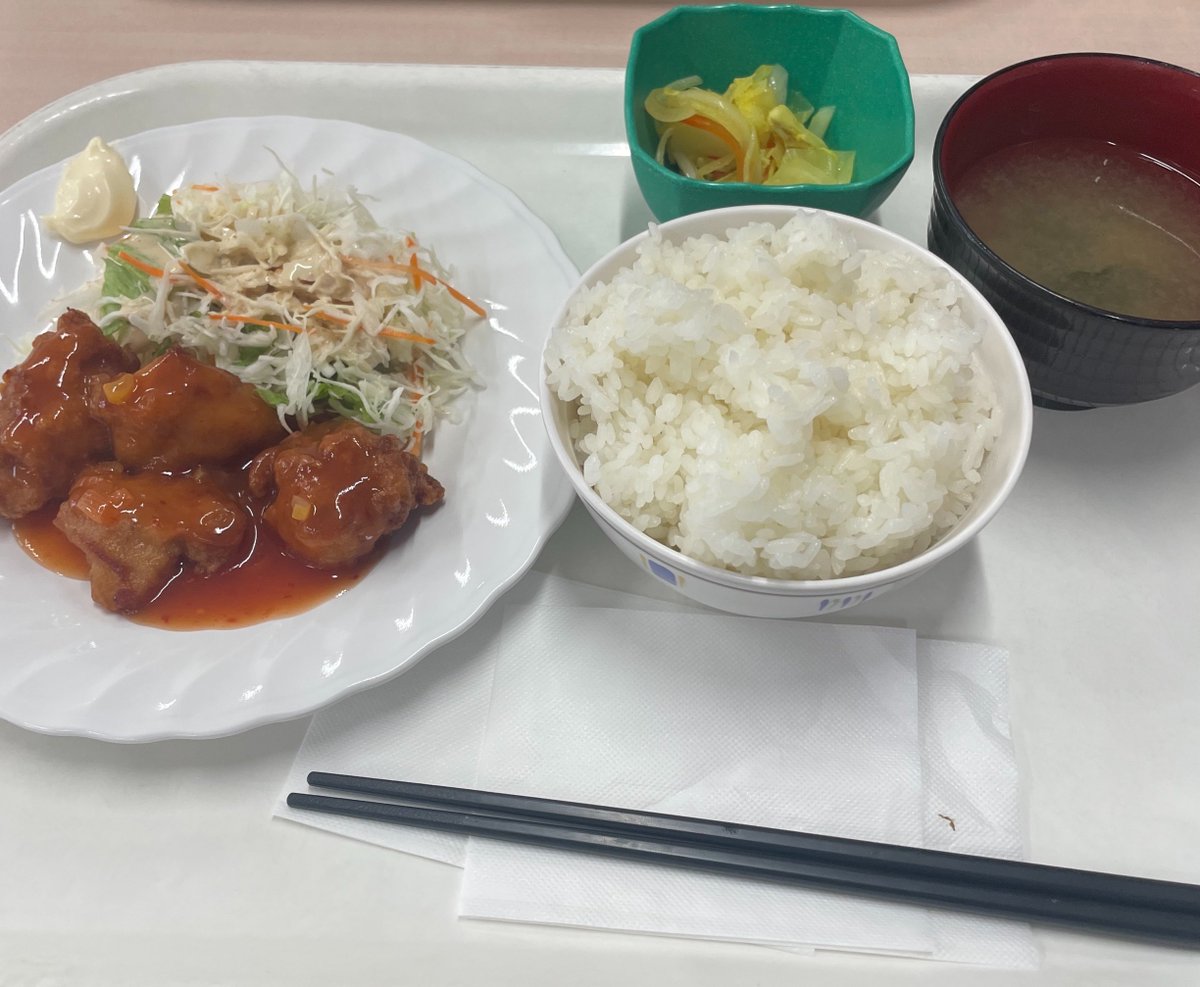 4co9's tweet photo. 今週の社食・ランチ(230円) https://t.co/a6jzLiEe81