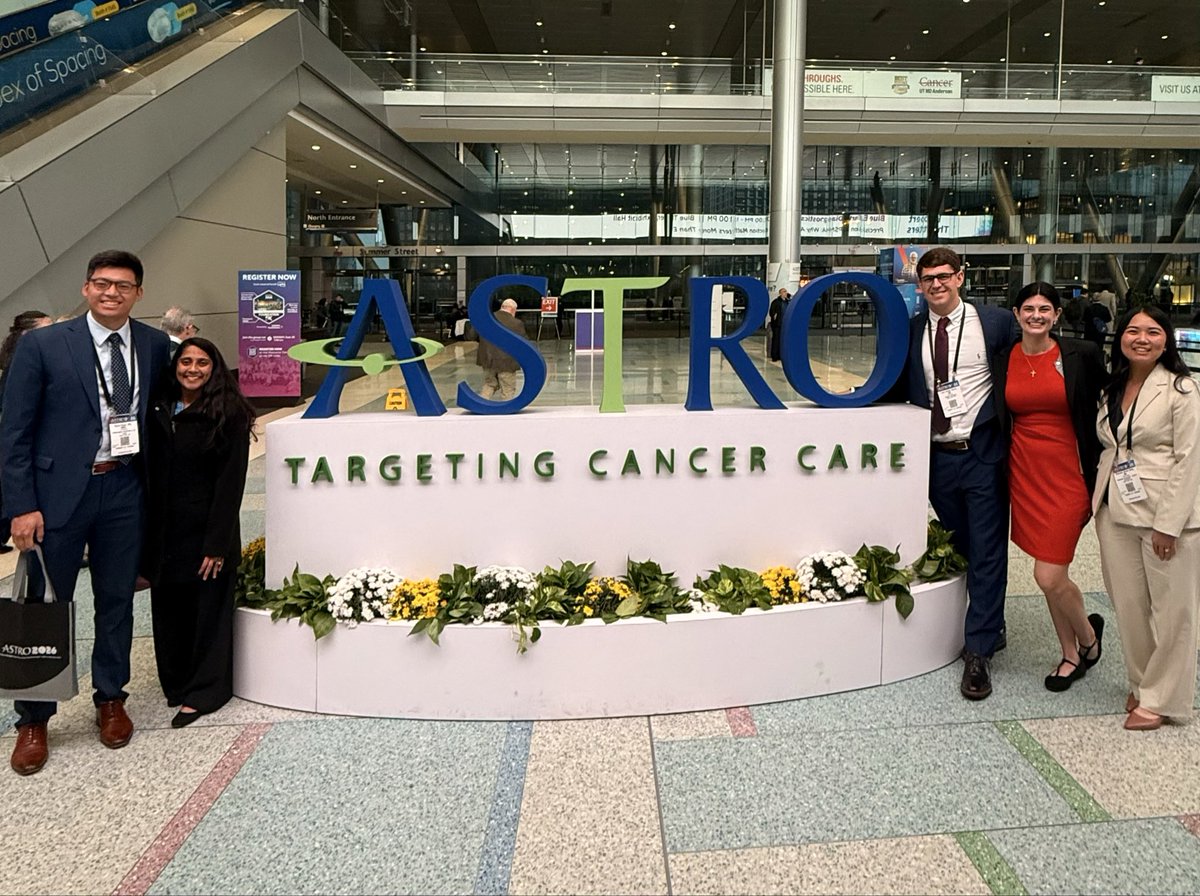 ShannonJiangMD's tweet photo. @WashUMedRadOnc at #ASTRO26!!

@SitemanCenter @washumedicine @ASTRO_org https://t.co/zfCiFEnMcc