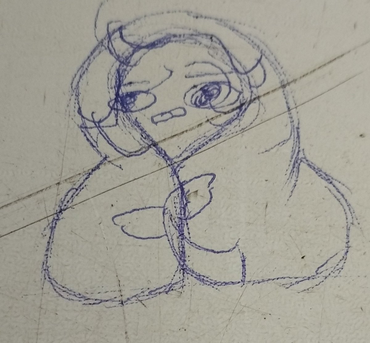 Xtonki's tweet photo. There's nothing like drawing on the freezer at work
Relax, it's just a tired Kony. https://t.co/xlIN3OMqtt