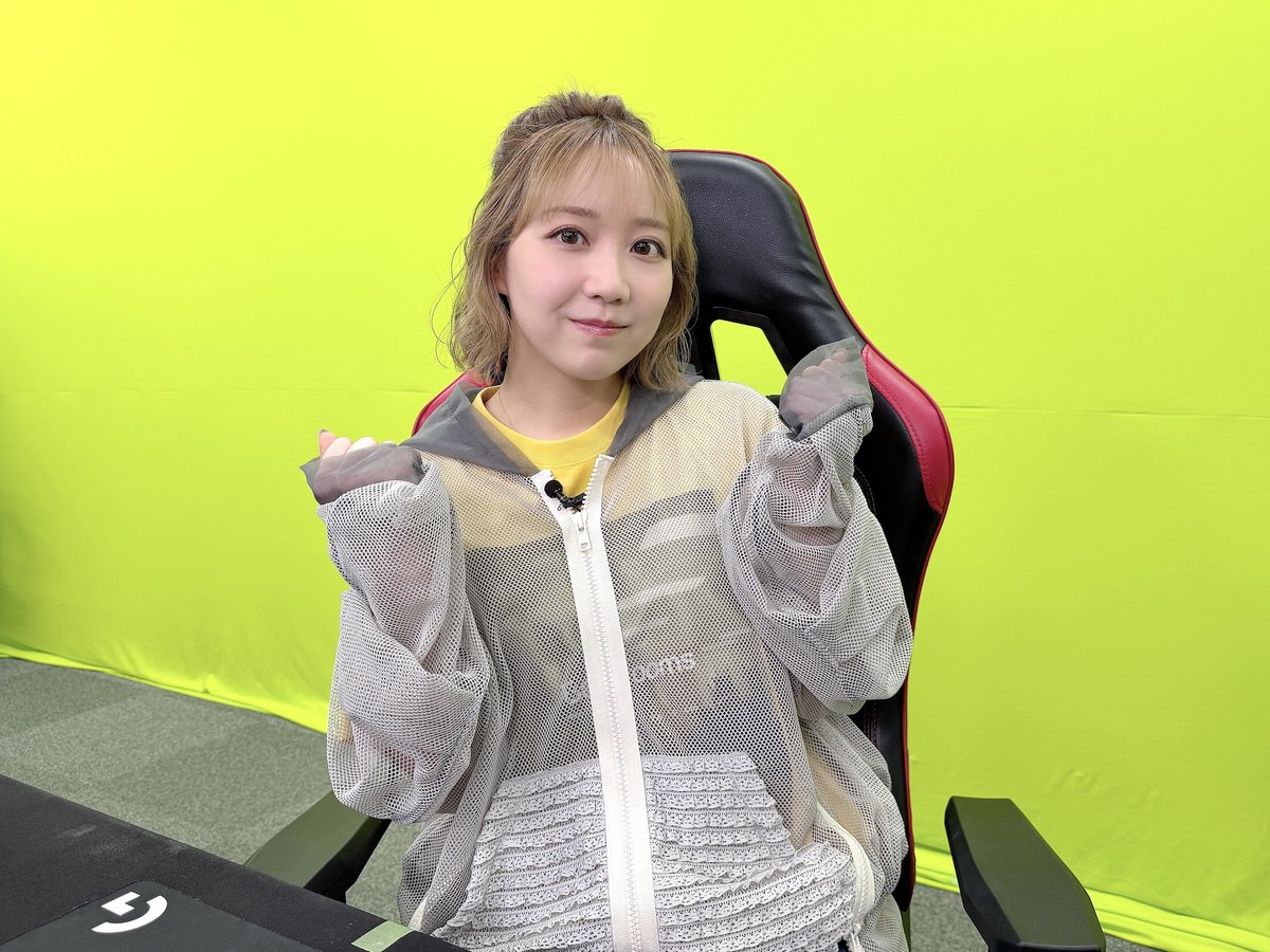 WeeklyFamitsu's tweet photo. 夏川椎菜のずっと
『デスゲームの報告書』（2回目）してるだけ！
ご視聴ありがとうございました！
アーカイブはコチラ

▼YouTube
https://t.co/aJjvmeMh3u

▼ニコ生
https://t.co/5f6NW54vmJ

#夏川ずっとゲ https://t.co/uQjsSj6BQd