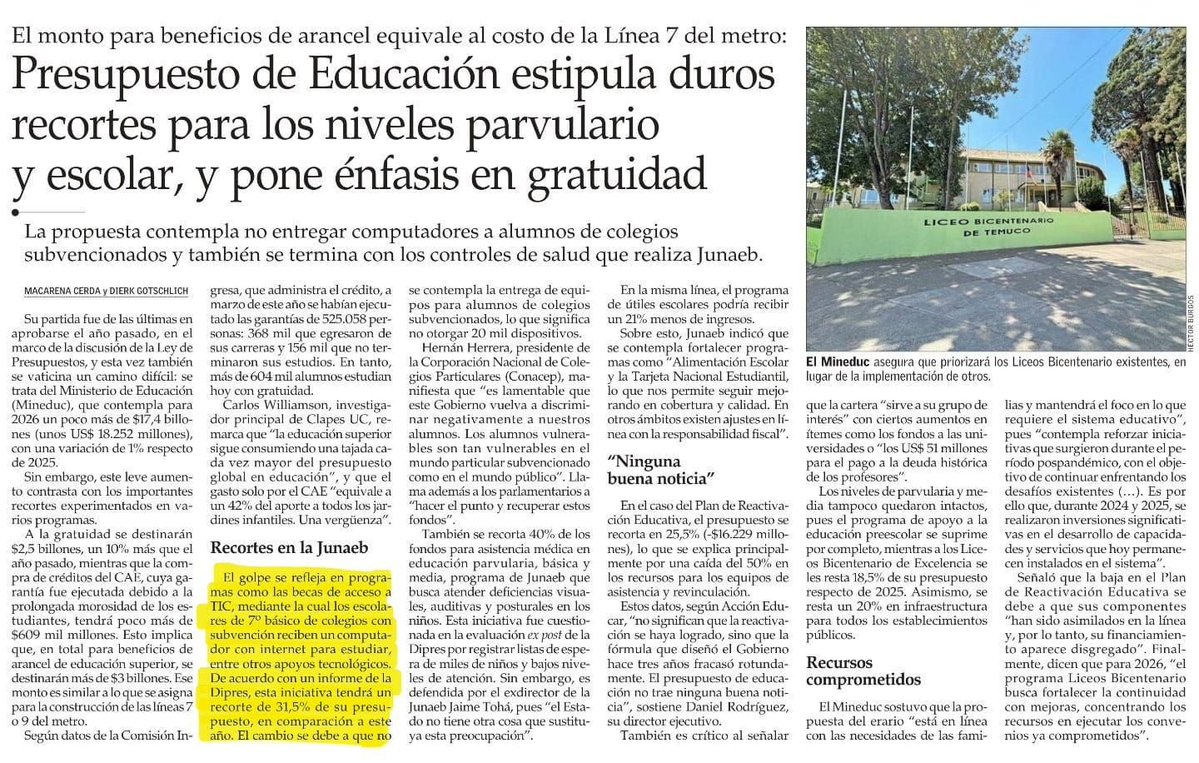 aldunatefran's tweet photo. @labeasanchez Pero señora...Boric también recortó computadores, dejó que otros cientos se pudrieran en bodegas...ahí ud también azuzó "al pueblo"? https://t.co/ZqHzLa9LyH