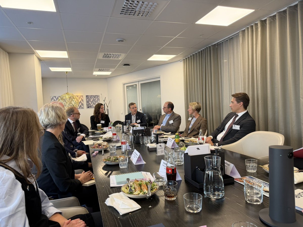 GreggMast's tweet photo. Thank you, @USAmbSweden for hosting our MN Trade Delegation this week! @CleanEnergyMN then participated in a series of terrific meetings w/@Svebio, Soya Group, @BusinessSweden, &amp; @Google_Sverige discussing bioeconomy, industrial decarbonization, &amp; data centers done right. 🇸🇪🤝🇺🇸 https://t.co/Eg7z4Yex8T