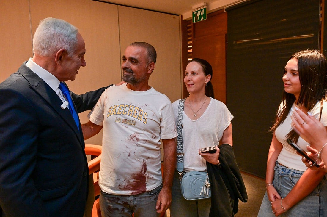 MelanieLatest tweet picture