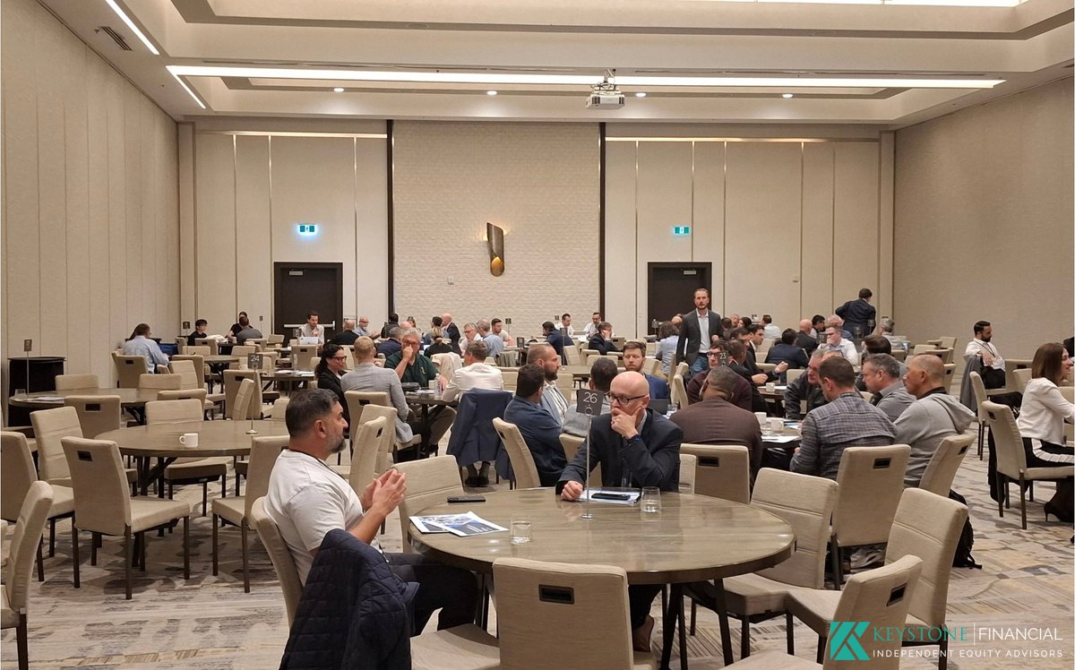 KeyStocks's tweet photo. 40+ companies. 12 profitable small caps interviewed.
@RyanIrvine75 &amp; Brett Rodway were at the
@smallcapdisc in Vancouver this week, continuing our search for the next great small-cap stock. Two are already under active KeyStone coverage. 👀 #SmallCaps https://t.co/dtTUlk3p4W