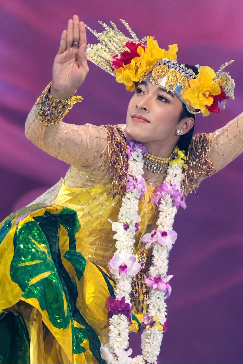 aureliazabu's tweet photo. 💛
#AungZabu #TheArtofTradition 🇲🇲 https://t.co/25MexveGu1