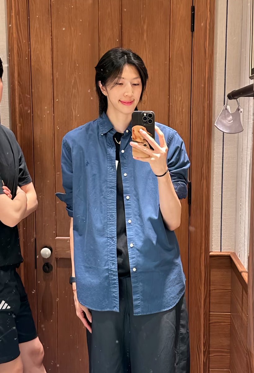 mavel_'s tweet photo. พี่เลื่อนดูหมดทุกรูปแล้ว ลงต่อได้เลยอู๋ https://t.co/ngHPotnMdg