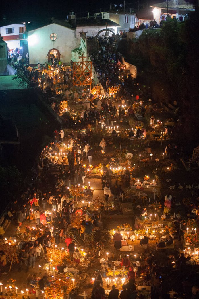 Christinia1el's tweet photo. Feliz Día de la Candelaria! Que la luz de las velas ilumine tu hogar lleno de amor y tradición https://t.co/UDGlTGaTOz
