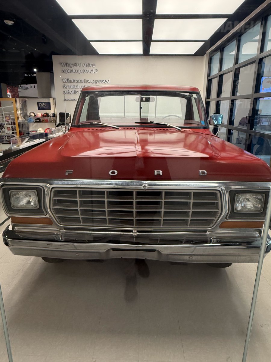 jimfarley98's tweet photo. While I was in Bentonville, Arkansas for the Heartland Summit this week, I stopped to check out the Walmart Museum and see Sam Walton’s 1979 @Ford F-150 — fantastic! Thank you both to the Walton family and @HeartlandFwd team for having me! https://t.co/FAHd9IArhY