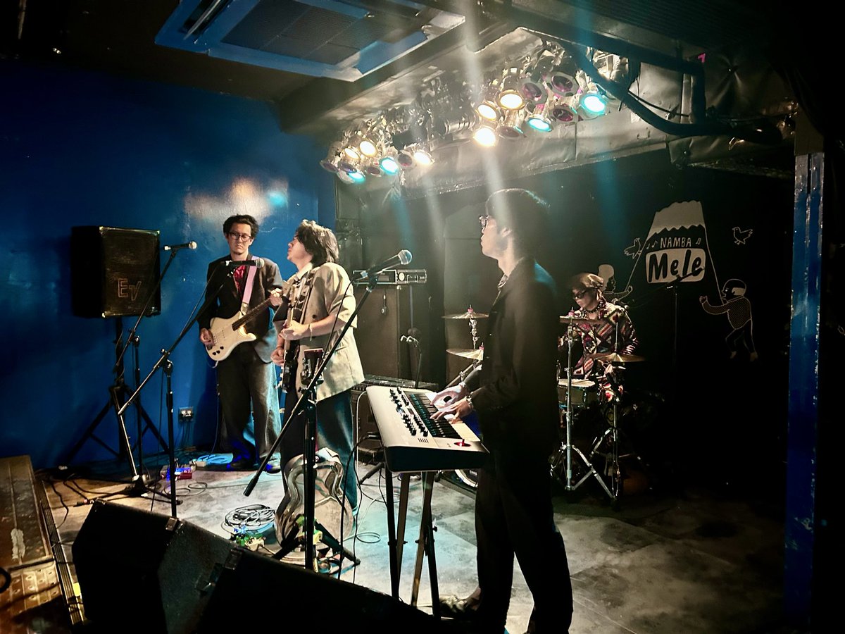 dr_jackins39's tweet photo. @jackins_band @rock_kuwagata @namba_mele @HEL_TRAofficial EDEL STAD！ フロム福岡

@EDEL_STADT 
@namba_mele https://t.co/vxFaQIF0k6