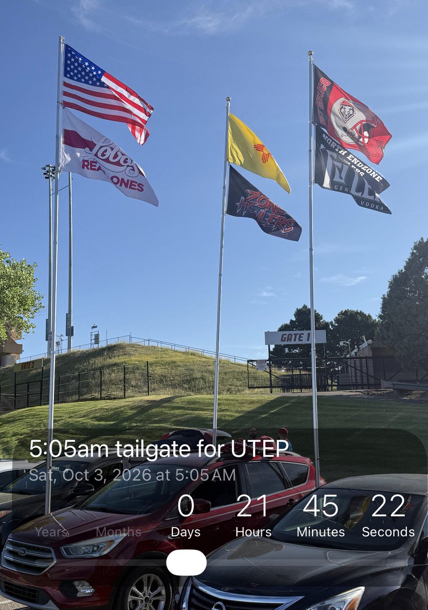 LouisTABQ's tweet photo. Show up and show out for Lobo Football tomorrow.  #GoLobos #RealOnes26 #BosUp 🐺🆙 #PackUniversityStadium https://t.co/ZYJW488V2r