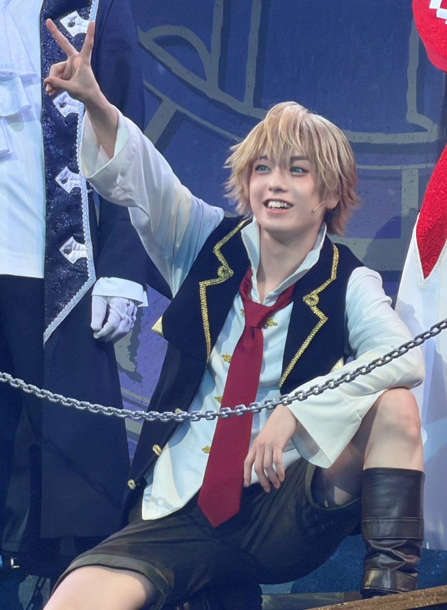 Kazan_si_'s tweet photo. オズ坊ちゃん🪄ꕀ𖤐 ̖́-

 #パンミュ https://t.co/MKf5MGol4m