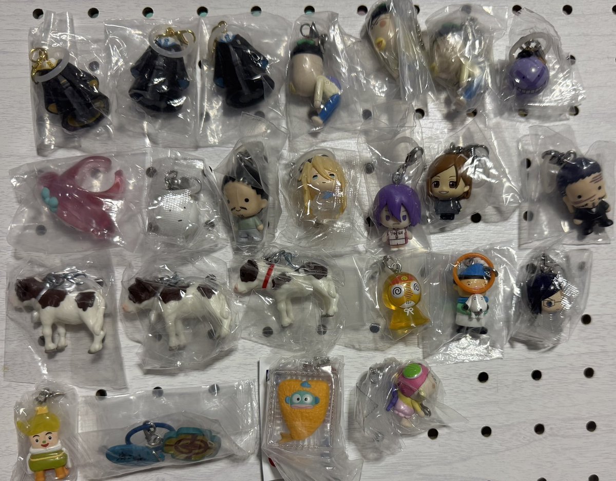 beryl59brl's tweet photo. 【交換/譲渡】ガチャガチャ めじるしアクセサリー サンリオ アンパンマン ツムツム ヒスミニ

譲：画像の物

求：定価(＋送料)

都内手渡し、郵送
1、2枚目ご希望の方は3枚目から抱き合わせ多い方優先
PayPay可、お品物代先払い
お心あたりございましたらお声掛け下さい https://t.co/L197fR9y3F