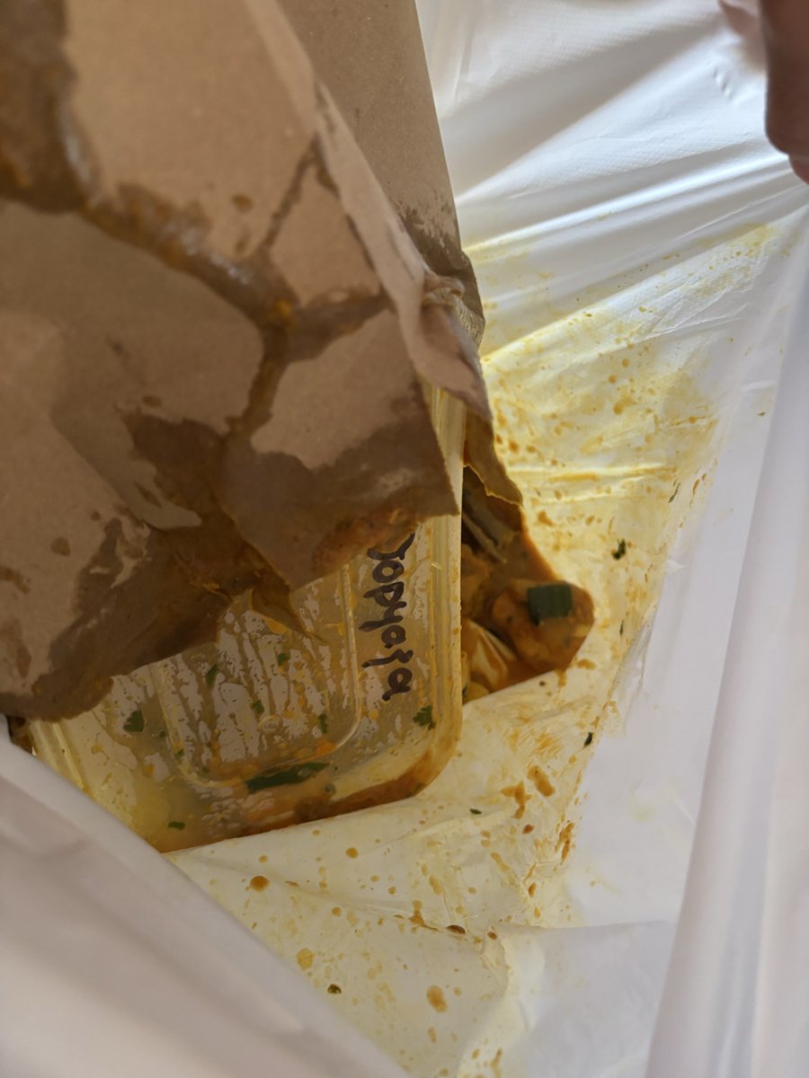 DogFxther's tweet photo. @UberUKI_Support @ubereats_uk @UberUK absolute disgraceful takeaway order arrived leaked all over the bag. Whole of the curry in the bottom of the bag. Disgraceful. Refund needed asap. https://t.co/5e7Dwt6YH4