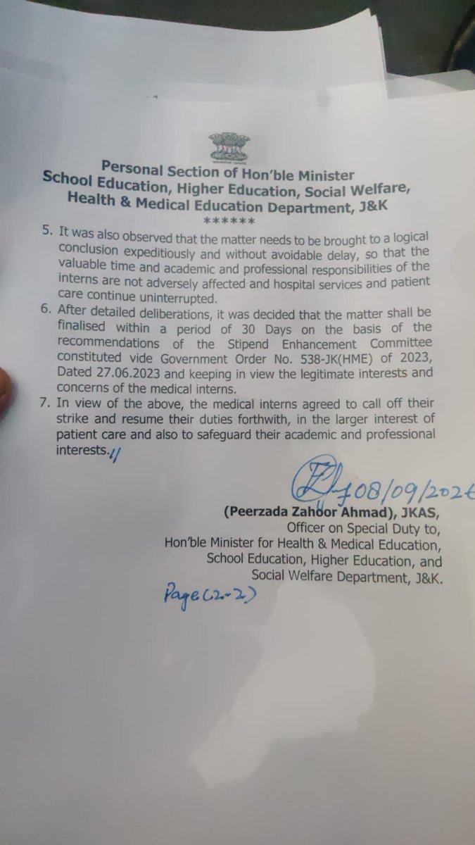 DrAkibJavid's tweet photo. On 8 September 2026,the Government of J&K recorded its decision that the matter of enhancement of medical interns’ stipend would be finalised within 30 days, based on the recommendations of the Stipend Enhancement Committee.

Today, 2 October, only 6 days remain until the 30-day period ends.
We respectfully request the concerned authorities to honour the written assurance and issue the necessary order within the committed timeline.

MBBS & BDS Interns of J&K are waiting.
@OfficeOfLGJandK @OmarAbdullah @sakinaitoo @parawahid @ANI @PTI_News @ians_india @RisingKashmir @newsagencyknt  @aajtak @Dhruvchauhan @official_aimsa @RahulGandhi @KNO_NEWS @Indian_doctor @KNSKashmir @official_afa_  @KashmirLife @DrMohammadMomin @iamsahilparray @dr_tasadduk @TariqKarra  @sajadlone @IltijaMufti_ @TheSkandar @DrSuneem @GAMIR_INC @TariqKarra @aajtak @GulistanNewsTV @ABPNews @ndtvindia @AmitShah @narendramodi @MoHFW_INDIA