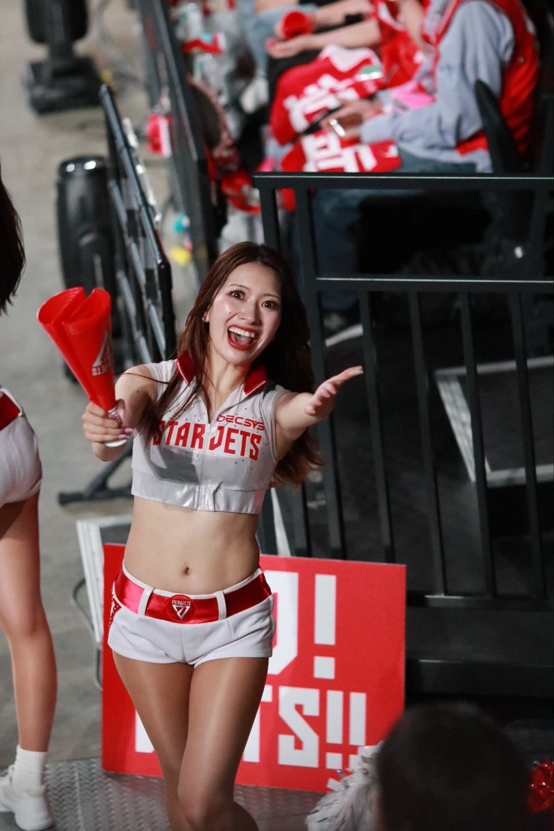 jets_pride_atsu's tweet photo. そんな中初めてではないかくらいに
Enaさんからファンサいただいたことを,お許しください💘💘
#STARJETS
Enaさん
#EnaS https://t.co/0vxrfakZ9e
