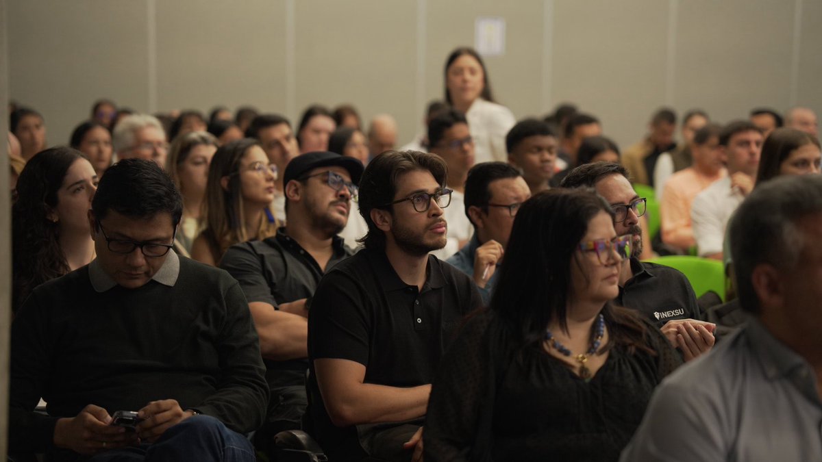 Ruta_N's tweet photo. 👏  ¡Bienvenidos a la plenaria 252 del Comité Universidad Empresa Estado #CUEE2_0!  En esta oportunidad vamos a conversar sobre los retos y oportunidades en este 2026. 

 📲 Conéctate al enlace de Youtube: https://t.co/a05J66J7G7

¿Cuáles son las temáticas que priorizarías para estos meses que quedan del año? 🦾