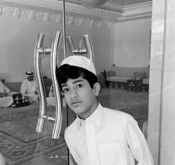 ramsiolr's tweet photo. الوجه طعيم وقشطه اكلك والله😔❤️😋🤏🏻

#احمد_قزيع_السهلي |#فراج_قزيع_السهلي https://t.co/l7asxCNUu3