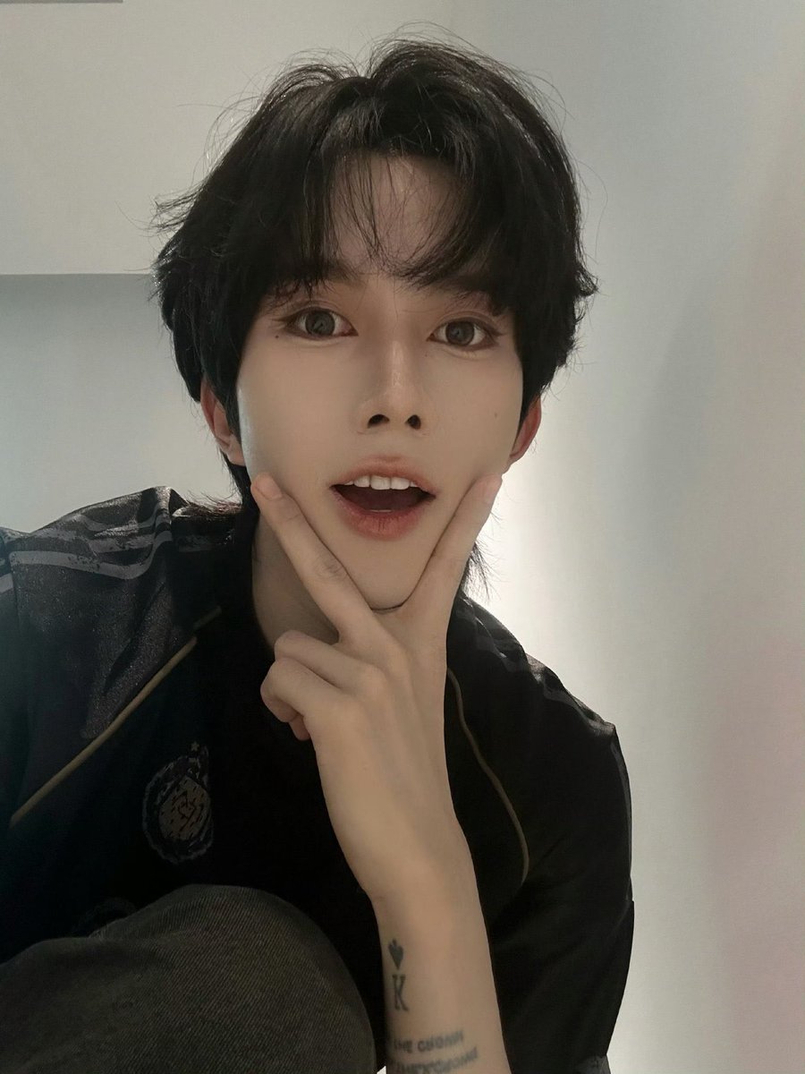 Jaoa248's tweet photo. ตาแป๋วเกินไปแล้วนะ รู้วิธีตกซะด้วย https://t.co/HFM3LXkhKZ