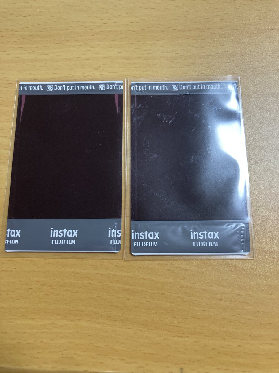 20009875a1827's tweet photo. やっと自分のとこに秋制服衣装のチェキが届いた〜！
今からどんなチェキか見てみよう〜！
待ち遠しかった〜！
宮崎まで発送通知から6日程かかった笑
@hoshino__himari 
@kameko_nika 
@aizawa_miu_ 
@futaba_yuria https://t.co/LcOdOupnEq